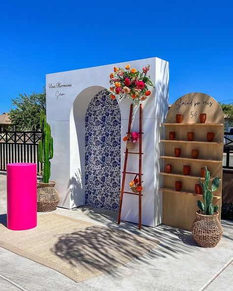 Simple Designs on Instagram: "Mexico en la piel ❤️  Decor  @simpledesigns.rent  Rentals @simpledesigns.rent  Florist @wildpartycreations  Shelf backdrop @wildpartycreations  Cactus @karens_decoration   #mexicanparty#mexicanart#3dbackground#talaveramexicana#talavera#decorevent#visaliacalifornia#eventplanner#decoration" Mexican Party Backdrop Ideas, Vintage Mexican Wedding Decorations, Vintage Mexican Wedding Aesthetic, Bridal Shower Mexican Theme, Modern Mexican Party, Talavera Home Decor, Wedding With Cactus, Boho Mexican Backdrop, Mexican Birthday Backdrop