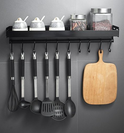 Black Kitchen Storage, Wall Mounted Kitchen Shelves, Organiser Cucina, Kitchen Wall Storage, Aluminium Kitchen, Bathroom Storage Racks, Kitchen Storage Rack, Kitchen Spices, Kitchen Fixtures