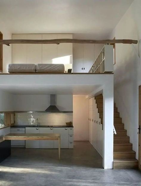 Small House Design Loft, Design Ložnic, Cozy Loft, Loft Stairs, Small Loft, Loft House, Tiny Spaces, Loft Design, Bedroom Loft