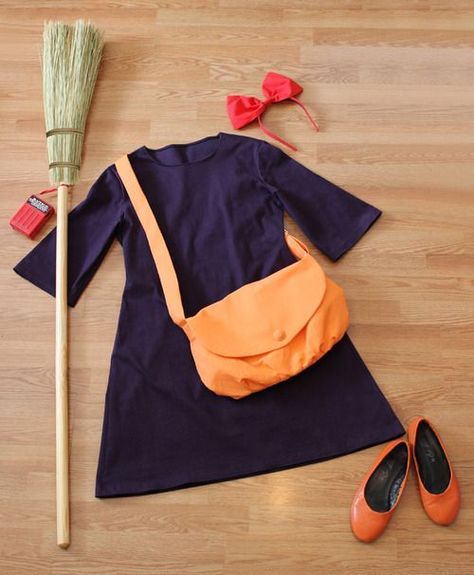 Kiki Costume Studio Ghibli, Studio Ghibli Costume Halloween, Studio Ghibli Costume Ideas, Studio Ghibli Halloween Costumes, Studio Ghibli Costume, Kiki's Delivery Service Costume, Ghibli Costume, Studio Ghibli Cosplay, Simple Cosplay Ideas