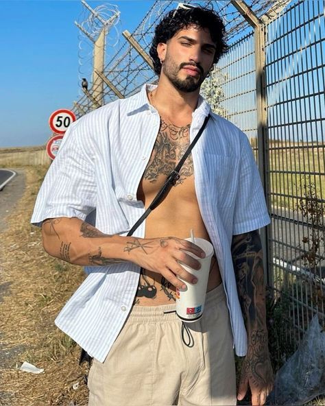 Tatted Italian Men, Italian Men Tattoos, Fine Italian Men, Boys Haircut Fade, Hot Mexican Men, Beard And Mustache Styles, Tatted Men, Kids Hairstyle, Boys Haircut