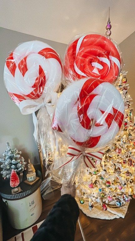 Pool Noodle Peppermint Candy, Noodle Crafts, Pool Noodle Crafts, Fun Decorations, Candyland Birthday, Pool Noodle, Kids Christmas Party, Candy Land Christmas Decorations Diy, Christmas Float Ideas