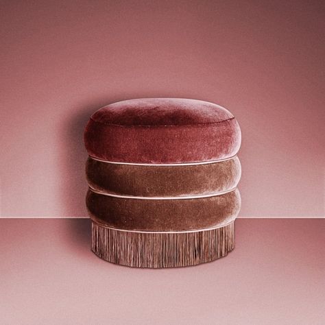 On-Trend: Fringes Stool ❤️️ The ideal piece to conquer your corner décor. Pink Stool, Stool Ideas, Colorful Stools, Velvet Stool, Salon Suites, Living Room Stools, Upholstered Stool, Modern Stools, Stool Design