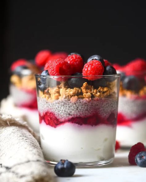 Berry Chia Parfait | Nourish Deliciously Chia Seed Fruit Salad, Yogurt Parfait With Chia Seeds, Easy Make Ahead Breakfast, Chia Parfait, Breakfast Parfait, Berry Parfait, Parfait Breakfast, Fruit Parfait, Cold Cereal