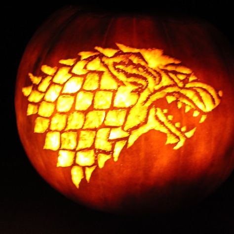 Game of Thrones House Stark pumpkin carving/ sculpting Game Of Thrones Pumpkin Carving, Pumpkin Carving Ideas Game Of Thrones, Red Keep Game Of Thrones, Game Of Thrones House Sigils, House Stark Sigil, Game Of Thrones Stark Logo, Stark Sigil, Pumpkin Carving Games, Pumpkin Games