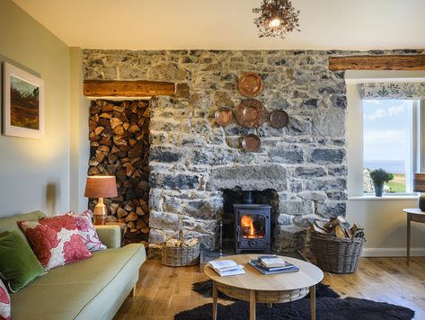 Fired Earth Bathroom, Scottish Croft, Scottish Cottages, Croft House, Solid Oak Floors, Outdoor Bathtub, Forest Cottage, Cairngorms National Park, Stone Cottages