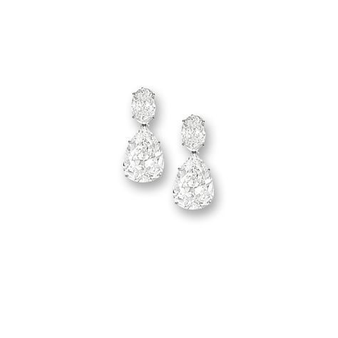 important pair of Harry Winston earrings, 14 cts each, $4.8M Diamond Earrings Harry Winston, Tiaras Jewellery, Diamond Pendent, Bali Earrings, Trendy Jewerly, Harry Winston, Expensive Jewelry, Pear Shaped Diamond, Dream Jewelry