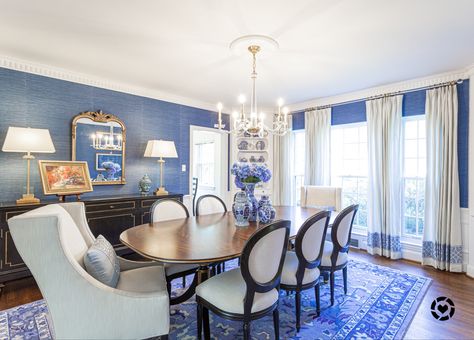 Blue And Gold Dining Room, Blue And White Dining Room, Gold Dining Room, Black Buffet, Dining Room Accents, Dining Room Blue, Traditional Dining Room, Multipurpose Room, Renovation Design