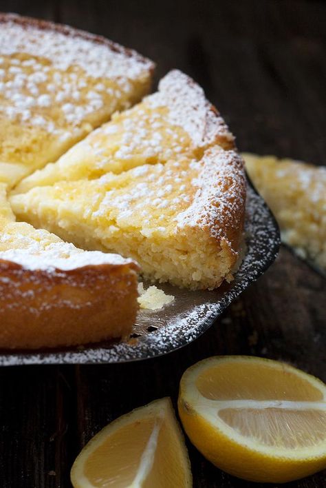 Cheese Butter Cake, Cream Cheese Butter, Resipi Kek, Lemon Cream Cheese, Cheese Butter, Lemon Dessert Recipes, Cream Butter, Monkey Bread, Lemon Cheesecake