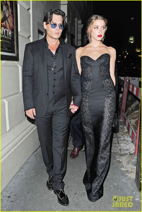 Johnny Depp & Amber Heard Hold Hands After the GQ Men of the Year Awards 2014 Amber Heard Johnny Depp, Johnny Depp And Amber Heard, Amber Heard Style, Gq Awards, Johnny Depp And Amber, Gq Men, Amber Heard, Color Hair, Celebrity Look