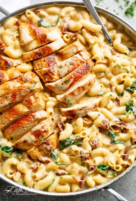 Tuscan Chicken Mac And Cheese, Chicken Mac And Cheese, Chicken And Pasta, Weekend Dinner, Tuscan Chicken, One Pot Dinner, One Pot Pasta, Mac N Cheese, Chicken Pasta