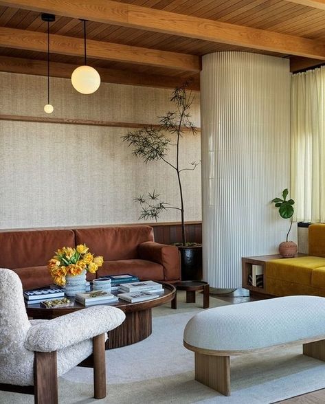 Cooking Instagram, Timeless Living Room, Casual Meeting, Small Lounge, Studio Architecture, Lawson Fenning, Corner Office, Studios Architecture, Eclectic Modern