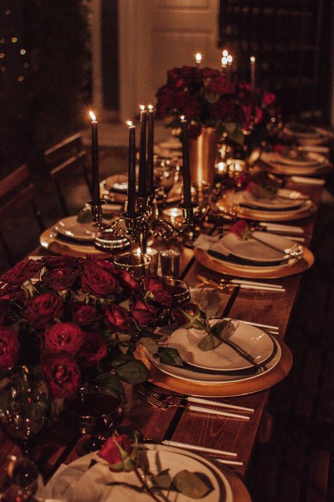 Vampire Theme Wedding, Dark Dinner Party Aesthetic, Baroque Themed Wedding, All Black Party With Red Roses, Dark Table Setting, Baroque Wedding Theme, Gothic Romance Aesthetic Decor, Dark Birthday, Vampire Dinner Party Table Settings