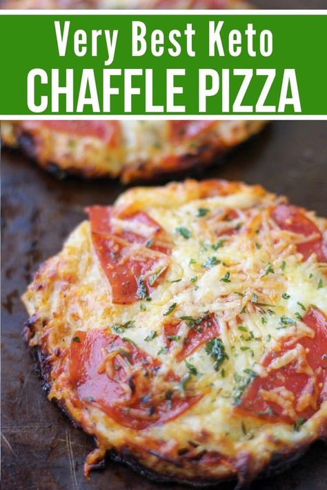 Baked Pepperoni, Chaffle Pizza, Keto Pizza Recipes, Italian Pie, Pizza Chaffle, Low Carb Pizza Recipes, Low Carb Marinara, Keto Chaffle, Chaffle Recipe