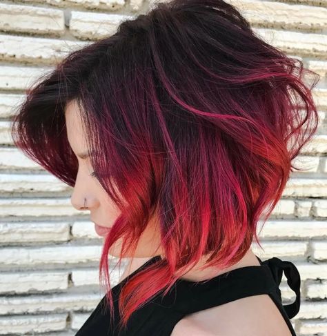 rote Haare Ombre Choppy Bob Modern Bob Hairstyles, Red Balayage Hair, Red Ombre Hair, Medium Bob Haircut, Balayage Bob, Red Balayage, Medium Bob Hairstyles, Ombre Hair Color, Red Hair Color