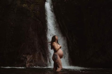 Viking Maternity Photoshoot, Waterfall Pregnancy Shoot, Waterfall Maternity Shoot, Hippie Maternity Pictures, Waterfall Maternity Pictures, Woods Maternity Shoot, Earthy Maternity Photos, Water Maternity Photos, Hippie Pregnancy