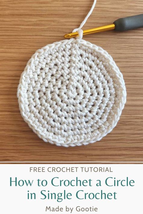 Let how to crochet a flat circle with the single crochet stitch. This easy tutorial is perfect for beginners to learn how to crochet a perfect circle! #crochetcircle #howtocrochetacircle #singlecrochetcirclepattern #howtocrochetaperfectcircle #crochetcirclefreepattern Crochet A Flat Circle, Crochet A Circle, Magic Circle Crochet, Crochet Circle Pattern, Diy Crochet Flowers, Crochet Circle, Crochet Coasters Free Pattern, Crochet Coaster Pattern, Perfect Circle