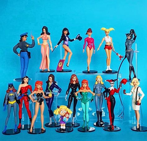 Batman's Ladies Dc Heroines, Dc Funny, Terror Art, Dc Action Figures, Batman Animated, Dc Figures, Batman 2, Girls Doll, Marvel Legends Action Figures