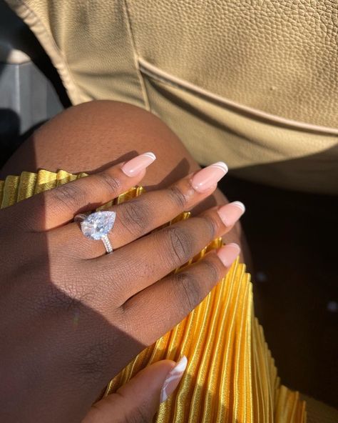 Wedding Rings On Black Women Hands, Rings On Black Women, Ring On Finger, Black Weddings, Dream Marriage, How To Wear Rings, Wedding Playlist, Hand Photo, Dream Wedding Venues