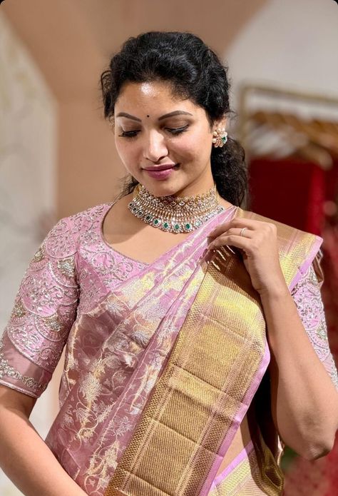 Light Pink Pattu Saree Bridal, Pink Pattu Saree Contrast Blouse, Pink Blouse Designs For Saree Pattu, Light Pink Blouse Designs, Pink Pattu Saree, Bridal Pattu Sarees, Pink Blouse Designs, Embroidery Blouses, Blouse Works