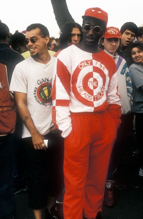 90s Rave Aesthetic, 90s Rave Fashion, Uk Rave, Streetwear Fashion Menswear, Rave Aesthetic, Uk Festival, 90s Rave, 90s Hip Hop Fashion, 90’s Aesthetic