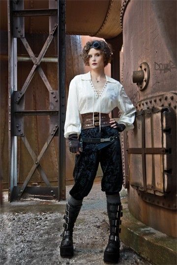 Steampunk Blouse and Trousers for women.  www.devilinspiredsteampunkdress.blogspot.co.uk Steampunk Clothes, Moda Steampunk, Lady Pirate, Mode Steampunk, Steampunk Pirate, Futurisme Retro, Style Steampunk, Steampunk Cosplay, Victorian Steampunk