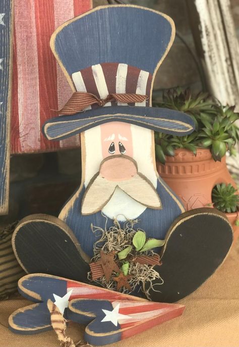 Excited to share the latest addition to my #etsy shop: MAIL out-PATTERN Critter Sitter Collection Uncle Sam Sitter/Hanger Wood Craft DIY Pattern https://etsy.me/3wDzLWx #independenceday #woodworkingcarpentry #americana #woodworking #americanadecor #patriotic #rekindled Critter Sitters, Spring Wood Crafts, Americana Crafts, Wood Yard Art, Wood Craft Patterns, Craft Booth Displays, Fourth Of July Decor, Patriotic Crafts, Americana Decor