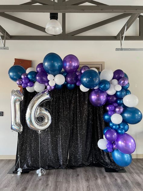 Purple Blue And White Balloon Garland, Blue Purple Silver Balloons, Blue Purple White Balloons, Blue Purple And White Party Decorations, Sweet 16 Party Ideas Themes Purple And Blue, Blue Purple And Silver Birthday Party, Blue And Purple Balloon Arch, Blue And Purple Bday Decor, Blue And Purple Balloons