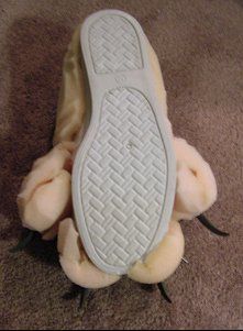 Bunny Paws, Fursuit Paws, Paw Slippers, Fursuit Tutorial, Shoe Goo, Lion Costume, Puppet Patterns, Simple Shoes, Costume Shoes