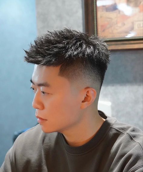 Vietnamese Hairstyles Men, Asian Hair Fade, Asian Fade, Asian Fade Haircut, Boyfriend Haircut, Medium Fade Haircut, Men Short Hair Fade, Mens Haircuts Thick Hair, Very Short Hair Men