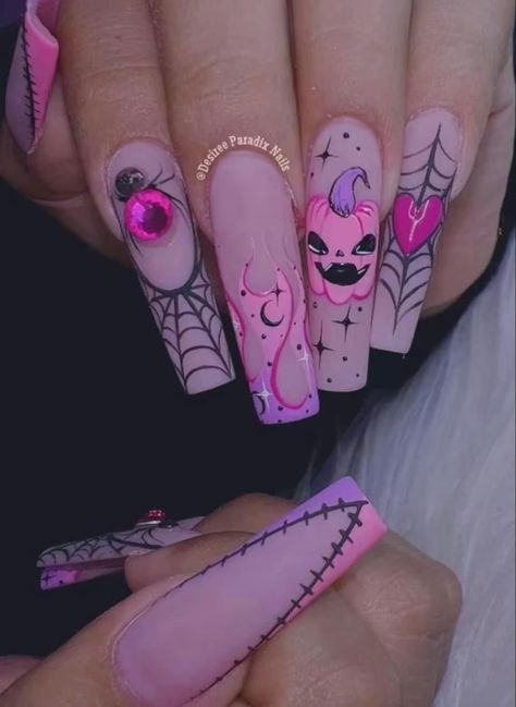 Black Halloween Nails, Horror Nails, Holloween Nails, Witch Nails, Halloween Acrylic Nails, Cute Halloween Nails, Dope Nail Designs, Acrylic Nails Coffin Pink, Halloween Nail Designs