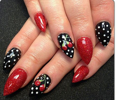 Vintage Nail Designs Retro, Grease Inspired Nails, Rockabilly Nail Art, 50s Style Nails, Pinup Nails Vintage Style, 1950 Nails Design, Nail Art Cherries, 50s Nails Vintage, Vegas Nails Acrylic