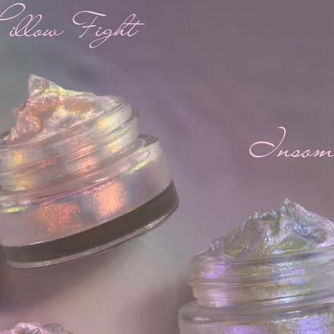 Karla Cosmetics on Instagram: "🎉Keep reading for exciting news… ✨How pretty are our opal shadow potions? 🌈✨ Prepare to be mesmerised as the silky smooth gel effortlessly glides on, illuminating your eyes and skin with a kaleidoscope of radiant colours. But this isn't just any eyeshadow - it's a game-changer. 💫✨ Our unique formula effortlessly contours and highlights, delivering a stunning, professional look with just one application. Say goodbye to smudging and creasing - once dry, it stays p Opal Eyeshadow, Karla Cosmetics, Beautiful Bedroom Colors, Gel Eyeshadow, Budget Makeup, Fancy Makeup, Eye Makeup Art, Glitter Makeup, Contouring And Highlighting