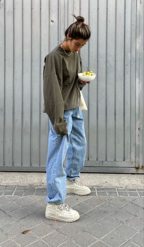 Hip Hop Mode, Normcore Fashion, Street Style Outfits Casual, Boyish Outfits, Mode Boho, Tomboy Outfits, Tomboy Fashion, Autumn Outfit, Mode Inspiration