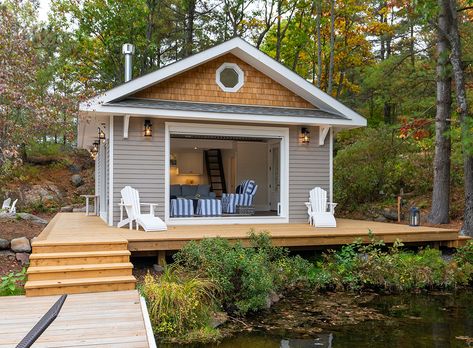 Six Mile Lake Dry Boathouse - PattyMac Boathouse With Living Quarters, Boat House Ideas Lakes, Lake Dock Ideas, Boat House Ideas, Boathouse Ideas, Waterfront Design, Cottage Landscaping, Sleek Modern Kitchen, Boathouse Design