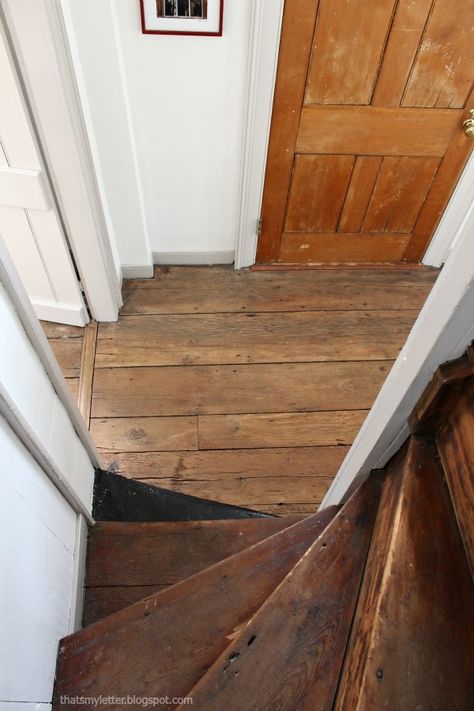 A foyer makeover in an antique farmhouse. See how a little paint can transform a space and enhance the historical beauty of 300 year old wood floors. #foyermakeover #farmhouse #primitivehome Old Farmhouse Renovation, Foyer Makeover, Antique Wood Floors, Historic Paint Colours, Cottage Stairs, Farmhouse Stairs, Cottage Woods, Old Wood Floors, Painted Wood Floors