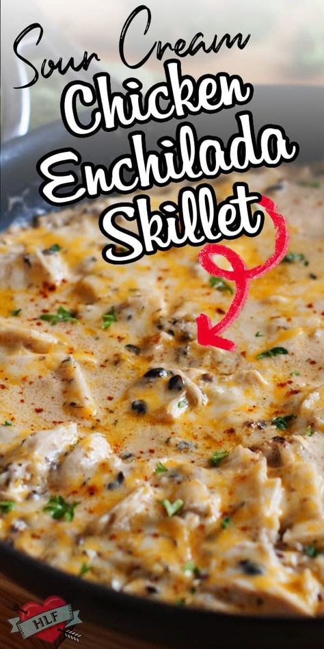 This one pan dinner takes all the flavor of sour cream chicken enchiladas and turns it into an easy skillet that is done in the fraction of the effort and time! Sour cream, chicken, green chiles and plenty of cheese make this recipe great! #enchilada #easydinner #onepan #sourcream #chickendinner via @hlikesfood Enchilada Skillet, Chicken Enchilada Skillet, Cream Chicken, Healty Dinner, Sour Cream Chicken, One Pan Dinner, Easy Skillet, Recipes Beef, Green Chiles