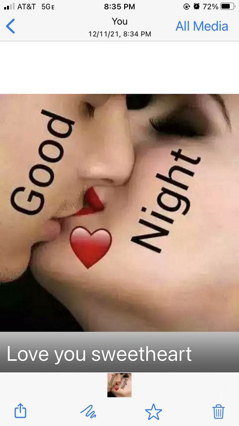 Good Night Kiss Couple, Good Night Love You, Sweet Good Night Messages, Good Morning Kiss Images, Good Night Love Pictures, Good Night Sweetheart, Good Morning Kisses, Good Night I Love You, Lovely Good Night