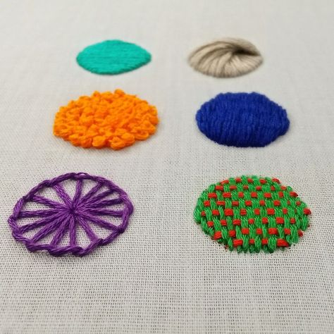 Circles Embroidery, Crewel Stitches, Stitched Collage, Circular Embroidery, Circle Embroidery, Cross Stitch Pattern Maker, Beginner Crochet Tutorial, Bead Embroidery Tutorial, Embroidery Stitches Tutorial