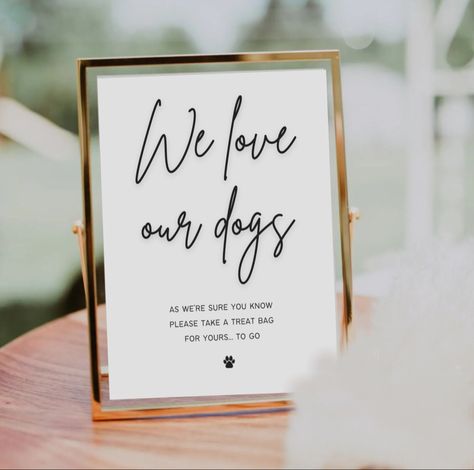 Dog Table At Wedding, Wedding Doggie Bags, Wedding Dog Treats, Biscuit Bar Wedding, Puppy Party Favors, Wedding Cricut, Party Favor Wedding, Wedding Table Sign, Wedding Table Signs