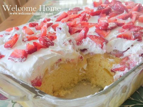 Welcome Home Blog: Strawberry Vanilla Pudding Cake Strawberry Cake With Vanilla Pudding, Strawberry Pudding With Vanilla Wafers, Pudding Cake Recipe Easy, Vanilla Pudding Cake Recipe, Lemon Pepper Chicken Pasta, Vanilla Pudding Cake, Pudding Cake Recipe, Chicken Mashed Potatoes, Strawberry Pudding