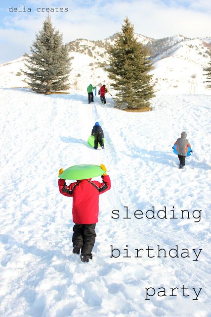 Sledding Birthday Party…some cute party planning ideas... Sledding Birthday Party, Snow Birthday Party, Sledding Party, Snow Party, Winter Birthday Parties, 5th Birthday Party Ideas, Outdoors Birthday Party, Outdoor Birthday, Winter Parties