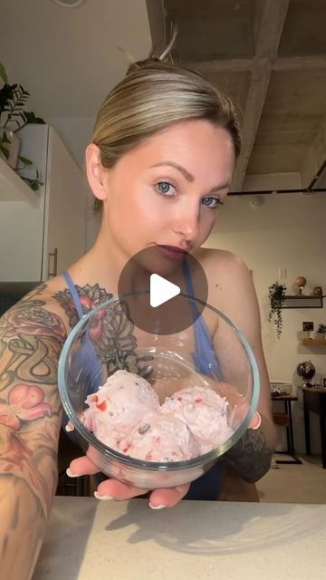 Shay Click on Instagram: "Ice cream made from cottage cheese?! Say it ain’t so! 🍨" Cottage Cheese Shake Recipes, Cottage Cheese Ice Cream, Blender Recipes Smoothies, Ice Cream Videos, Protein Pudding, Keto Ice Cream, Cottage Cheese Recipes, Blender Recipes, Cottage Cheese