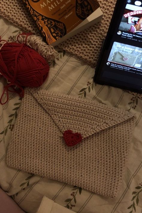 Crochet Ipad Cover, Crochet Ipad Case, Crochet Laptop Sleeve, Crochet Laptop Case, Crochet Bucket Bag, Crochet Book Cover, Crochet Case, Sac Diy, Tutorial Ideas