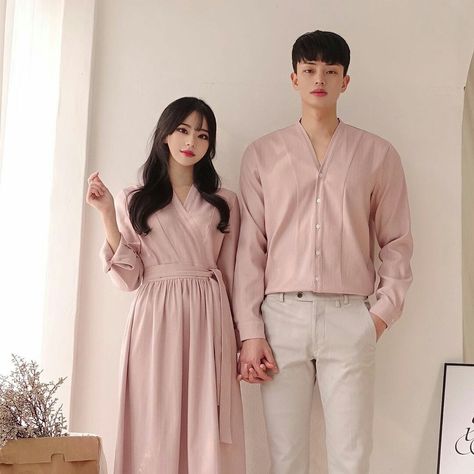 Pink Couple Outfit, Ootd Couple, Couples Clothes, Outfit Couple, Outfits Pastel, Outfit Anime, Couples Outfits, Couple Fits, Love Pics