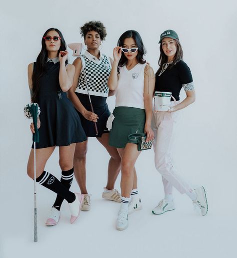 Alternative Golf Outfit, Byrdie Golf Social Wear, Golf Theme Party Outfit Women, Golf Inspired Outfit, Preppy Golf Outfit Women, Golf Party Outfit Women, Golf Theme Party Outfit, Golf Party Outfit, Female Golf Outfits