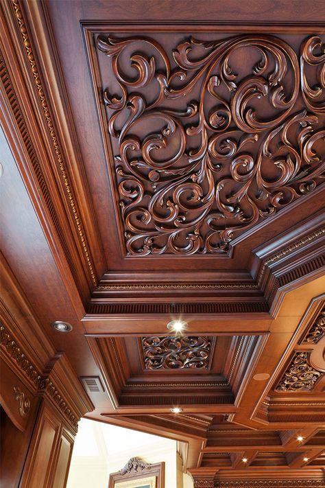 Carved Elegant woodwork USA brown ceiling luxury traditional NJ ny Gatsby Room Decor Interior Design, Coffered Ceiling Ideas, Classic House Interior Design, Wooden Ceiling Design, Traditional Kitchens, Office Ceiling, Wooden Ceiling, Victorian Interiors, Kitchens Luxury