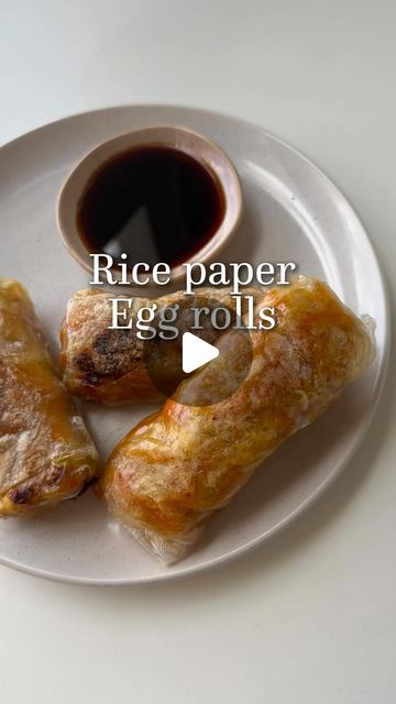 Aliza Grubin on Instagram: "Finally tried the hype – rice paper-wrapped egg rolls – and they lived up to every bit of it   Recipe - - 7-8 rice paper wrappers -4 cups of cabbage (cut thinly or shredded) -5 medium carrots (shreded) -2.5 handfuls of sprouts  - 3 TBS tamari sauce (or soy sauce) - Sesame oil for the filling  -2 TBS onion powder  -1 tsp garlic powder  - Salt and pepper to taste  - Oil for frying -feel free to make it a full meal by adding in chicken or tofu .(you may need to adjust the seasonings)  Instructions: 🥡start by preparing the vegetables , Place a frying pan over medium heat let the pan heat up,drizzle on some sesame oil ,add the vegetables in ,stir-fry for afew minutes until the vegetables are crisp and tender, Then add in the tamari sauce or soy sauce ,onion powder,g Rice Paper Egg Wrap, Can You Fry Rice Paper Rolls, Rice Wrapper Recipes, Rice Paper Egg Rolls, Rice Paper And Egg, Veggie Rolls Rice Paper, Rice Paper Egg, Fresh Veggie Rolls Rice Paper, Chicken Rice Paper Rolls