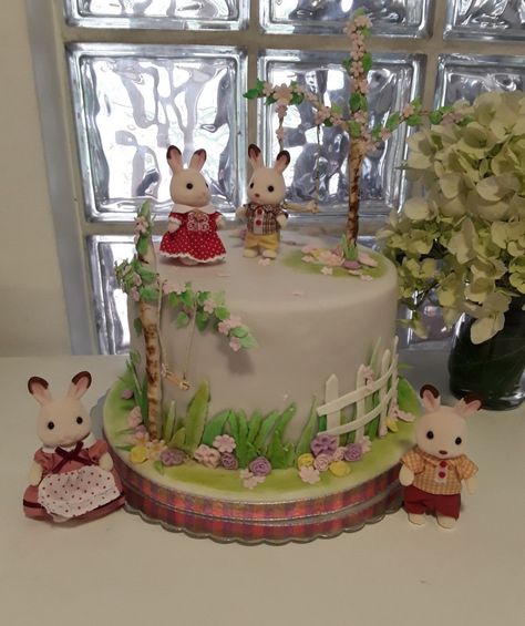 Calico Critters Birthday Cake, Calico Critter Birthday Party Ideas, Sylvanian Families Birthday Cake, Calico Critter Party, Calico Critter Birthday Cake, Sylvanian Families Birthday Party, Calico Critter Birthday Party, Calico Critters Birthday Party, Calico Critter Cake