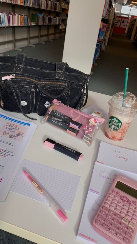 Strawberry Frappuccino, Muji Pens, Pink Academia, Pretty School Supplies, Biology Science, Urban Outfitters Bag, School Bag Essentials, Europe Aesthetic, Starbucks Frappuccino